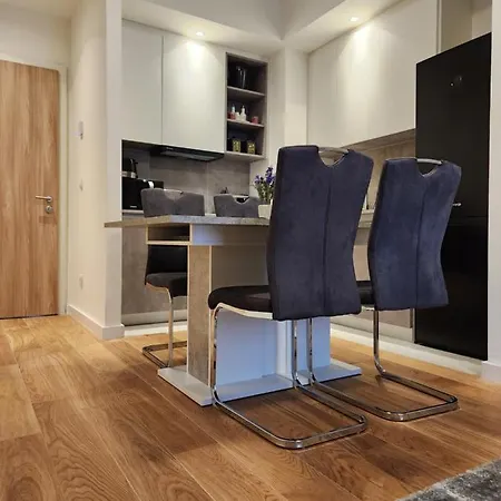 Ramonda Waterfront - Bw Aqua