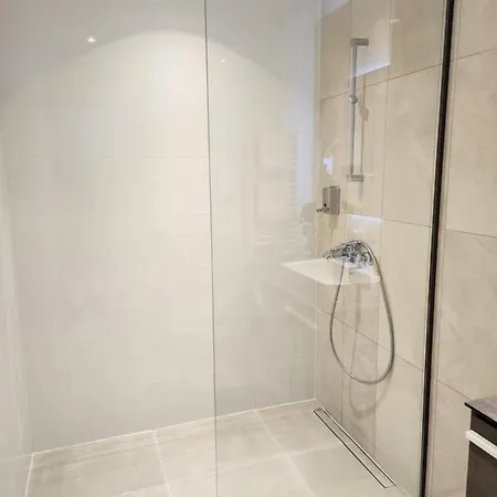 Ramonda Waterfront - Bw Aqua * Belgrád