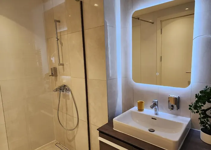 Ramonda Waterfront - Bw Aqua Apartman